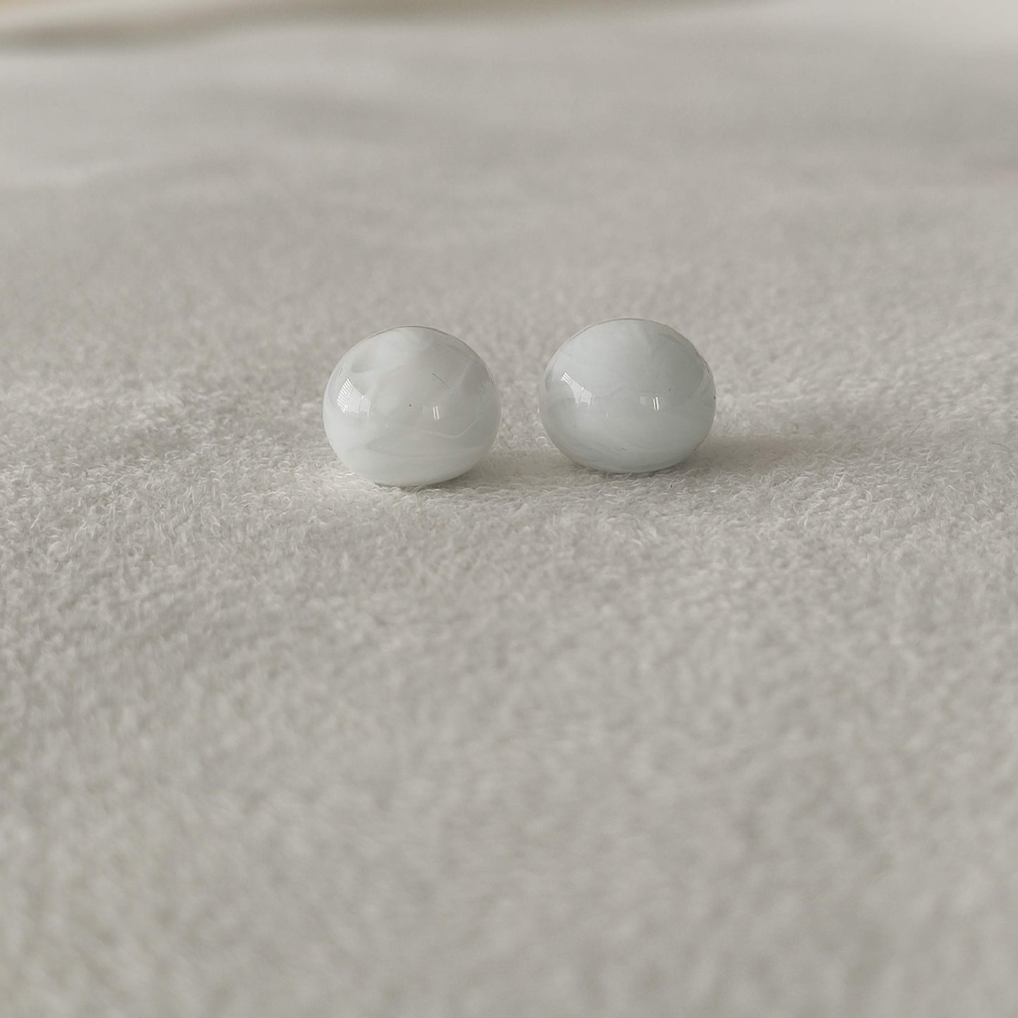 Duo de perles blanches