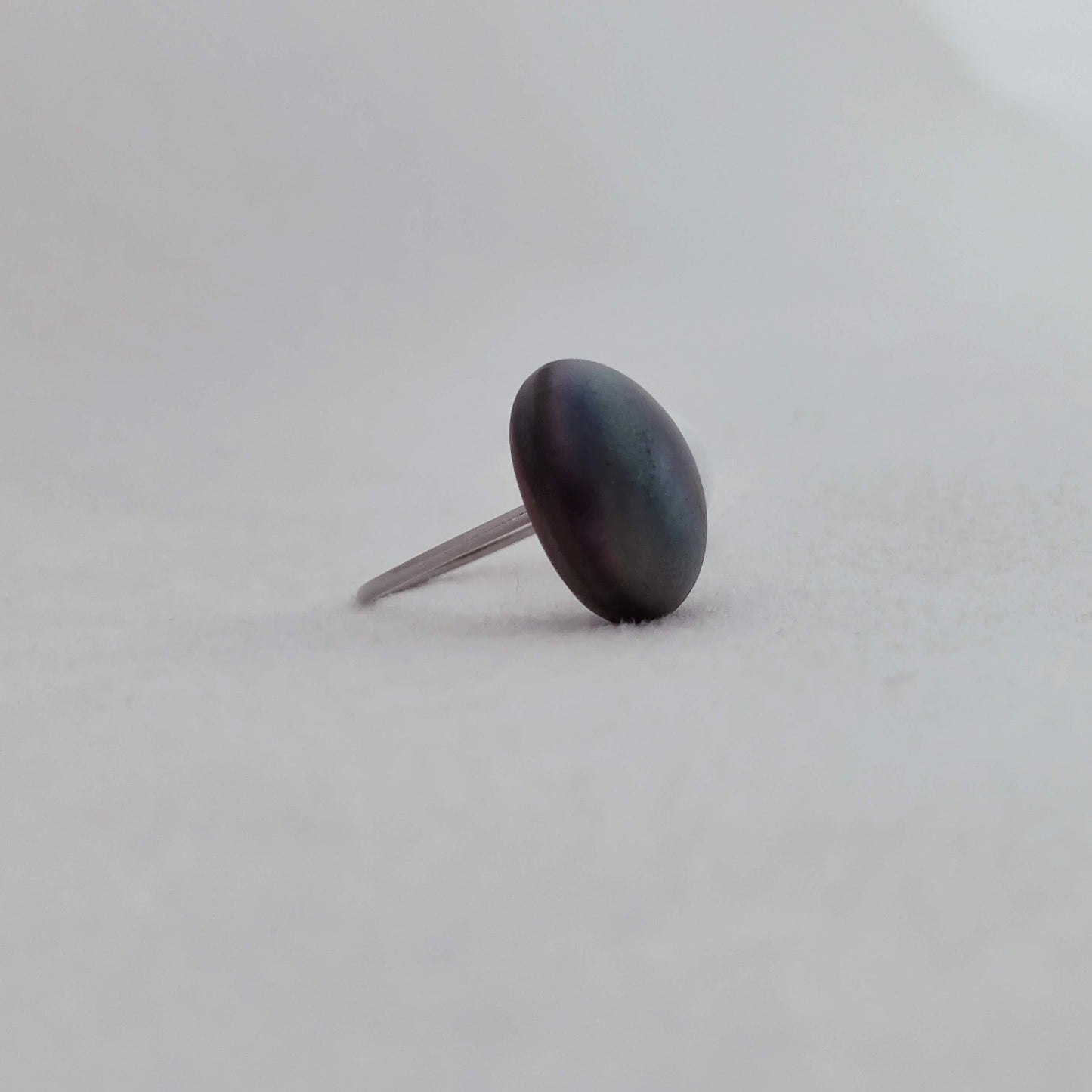 Bague " Kiléyo, les interchangeables invisibles "