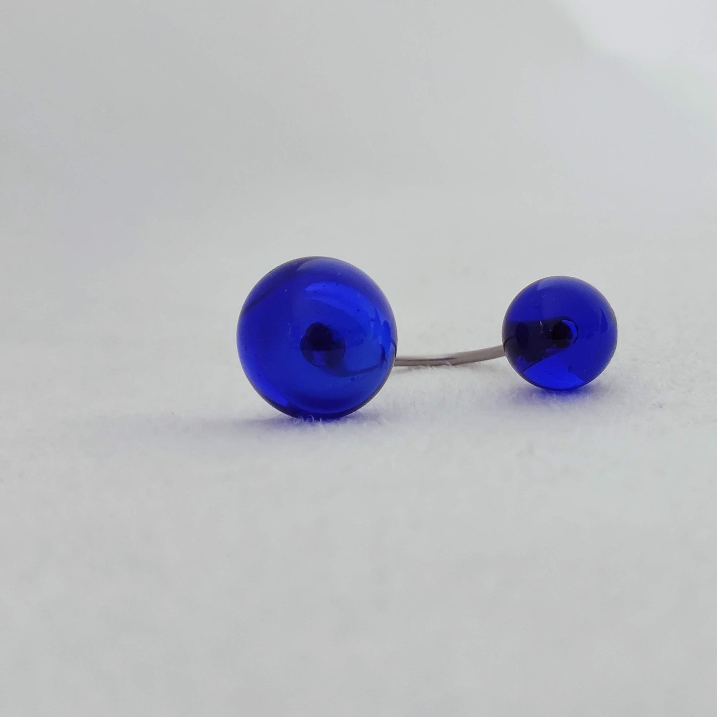 Bague " Kiléyo, les interchangeables invisibles "
